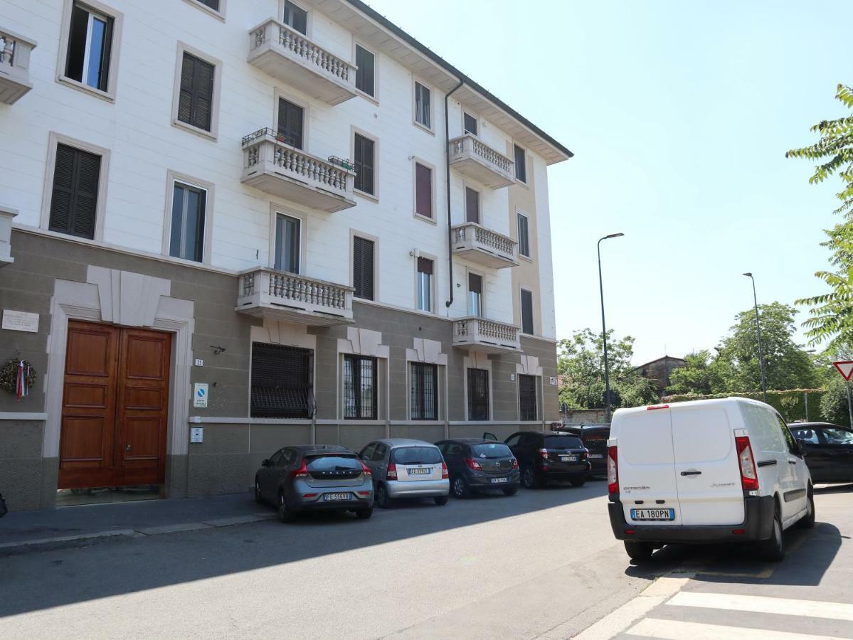 Paki Home Nel Cuore Dei Navigli Di Milano 외부 사진