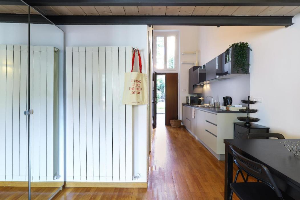 Paki Home Nel Cuore Dei Navigli Di Milano 외부 사진