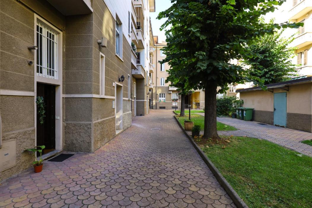 Paki Home Nel Cuore Dei Navigli Di Milano 외부 사진